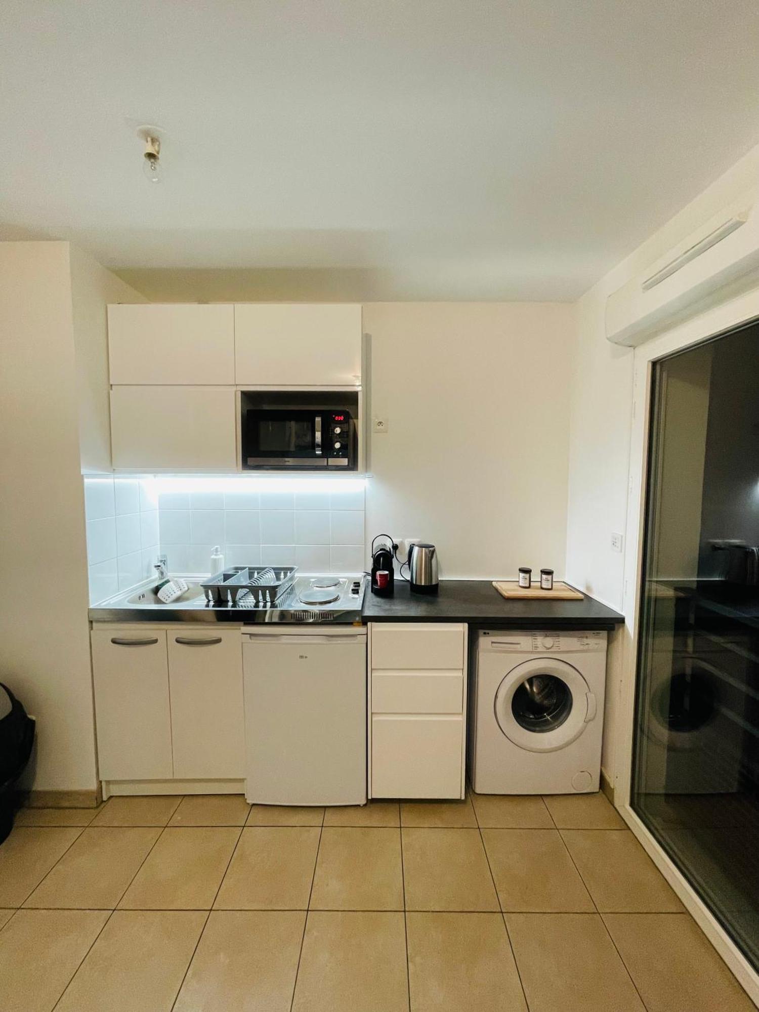 Appartement Lahcen Thorigny-sur-Marne Экстерьер фото