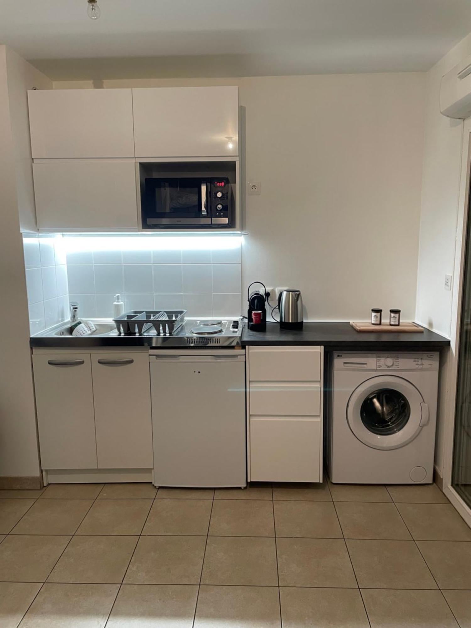 Appartement Lahcen Thorigny-sur-Marne Экстерьер фото