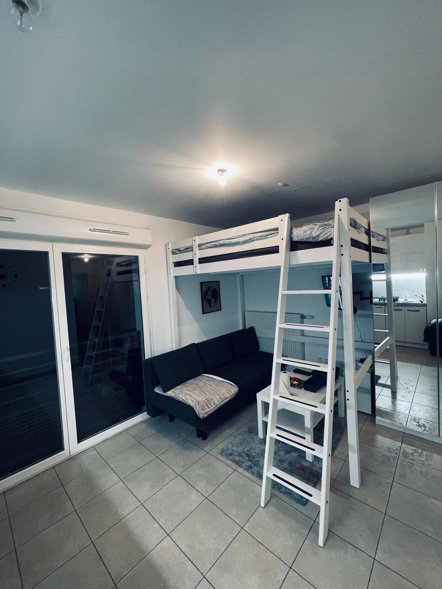 Appartement Lahcen Thorigny-sur-Marne Экстерьер фото